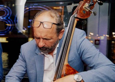 Foto Bassist Heinz Polster